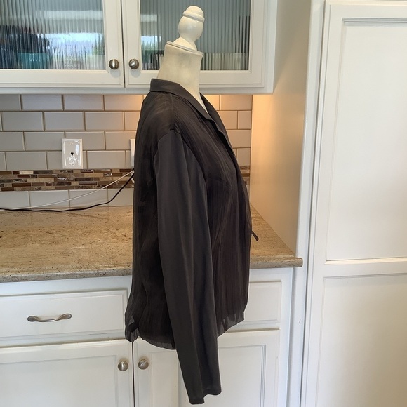 J Jill Gray Silk Wrap Top Blouse Size Medium - Picture 5 of 9